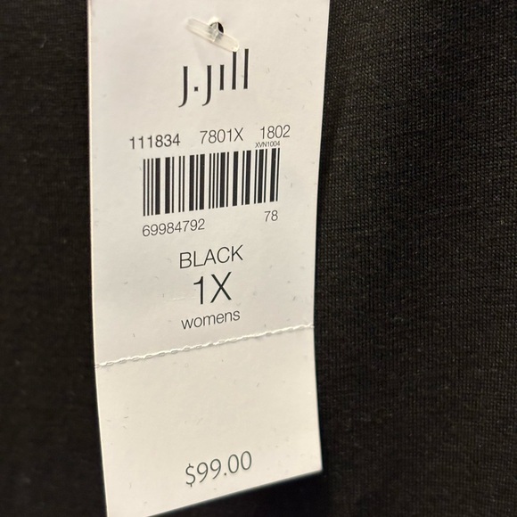 Elegant Black Women's Dress - Picture 3 of 11